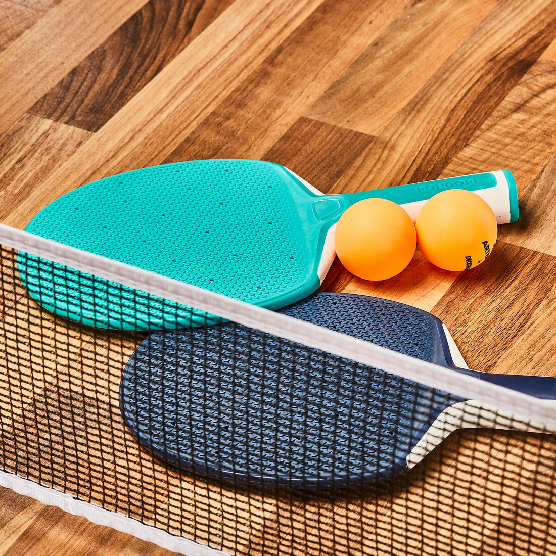 Set pingpongu shtylla, rrjetë e rregullueshme, 2 shkopinj 2 topa – e bardhë/gri. 6
