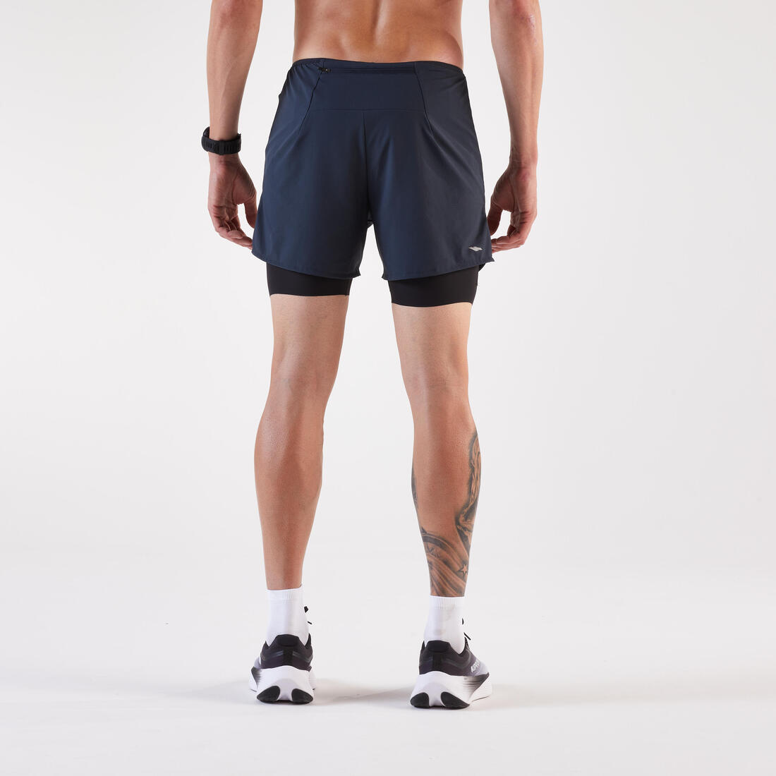 Shortse vrapimi 2 në 1 për meshkuj, Kiprun Run 500 Comfort blu marine 4