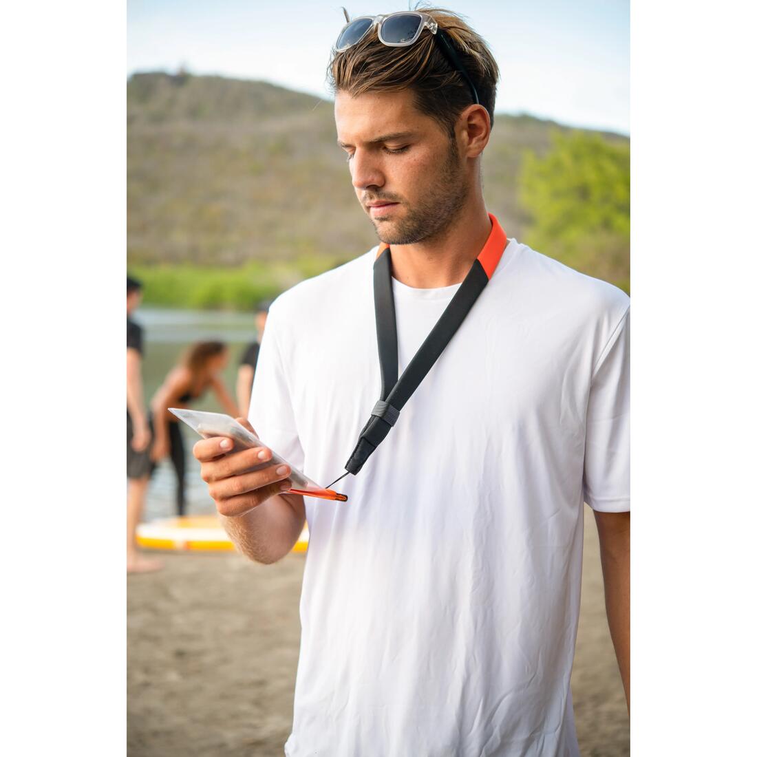 Kordon lundrues për çantë kundër ujit, çelësa, kamerë sportive ose telefon. 5